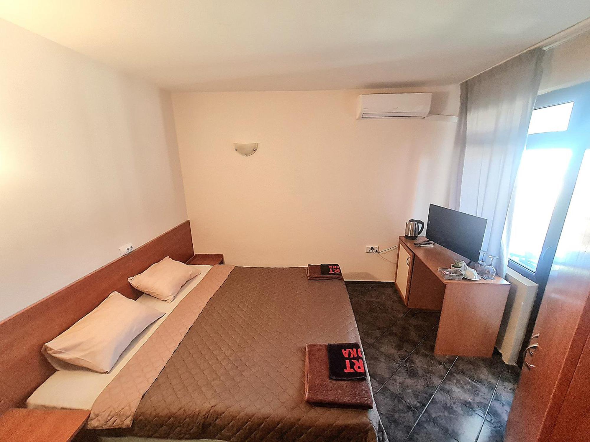 Алми Almi Hotel Sveti Vlas Exterior photo